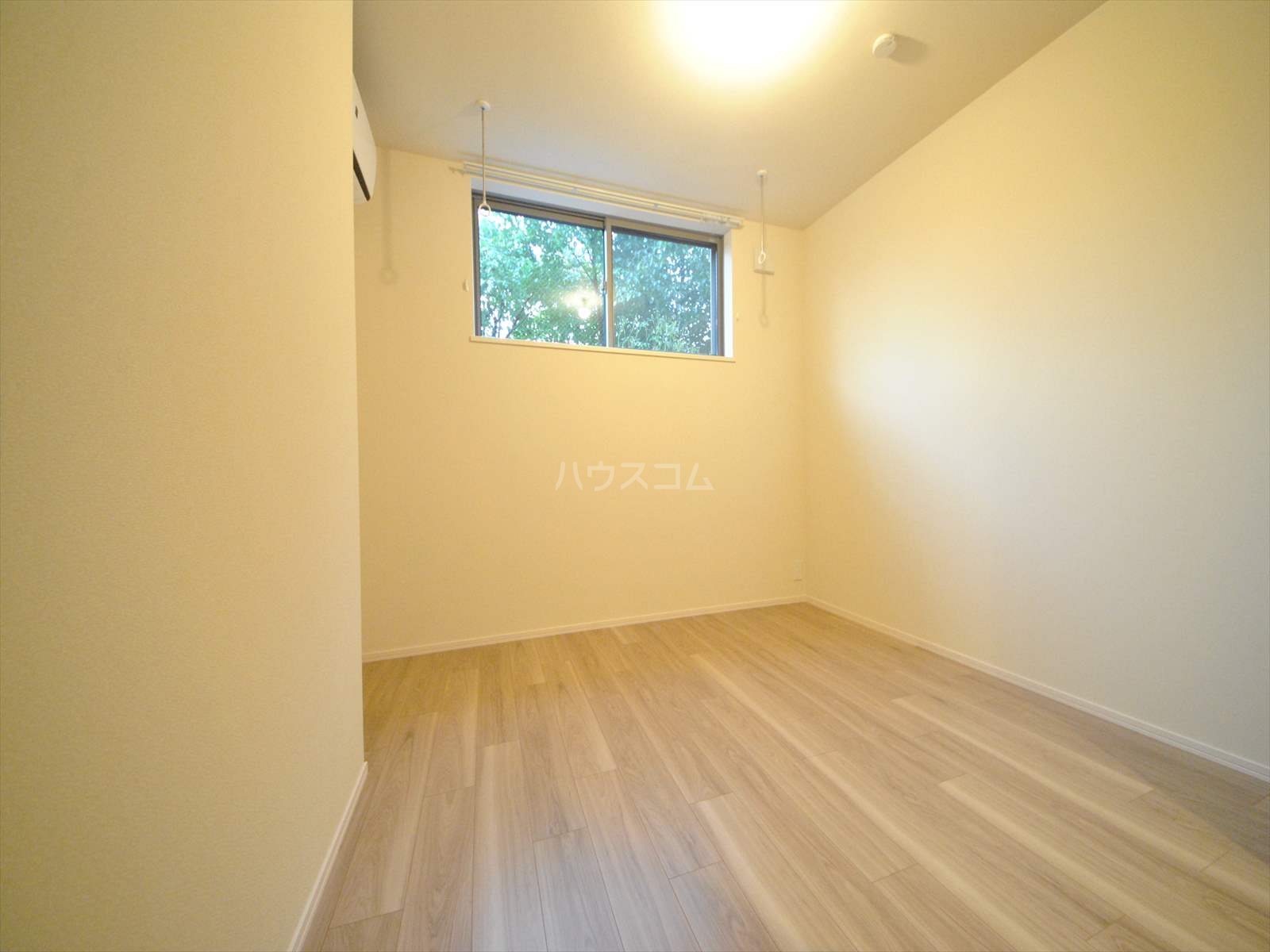 23/30 バルコニー