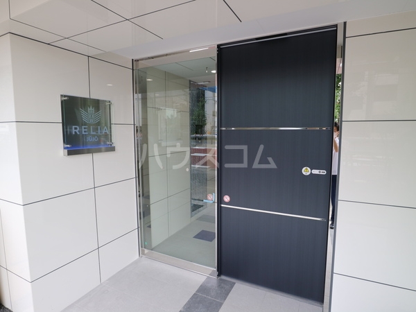 14/16 エントランス