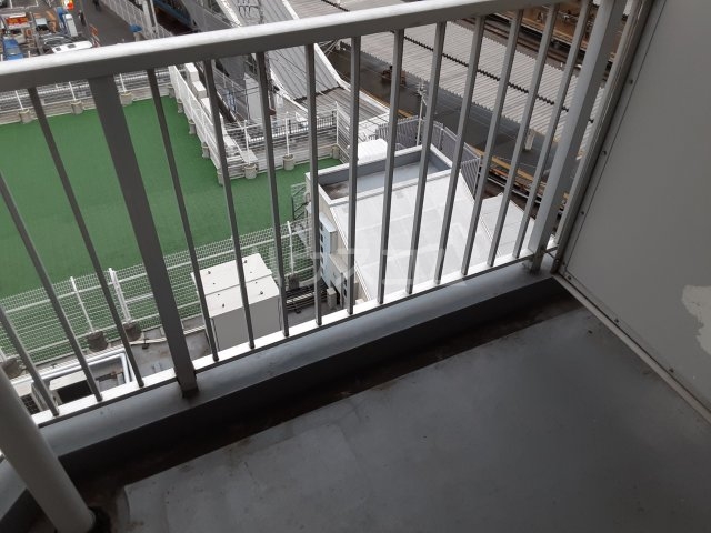 23/30 バルコニー