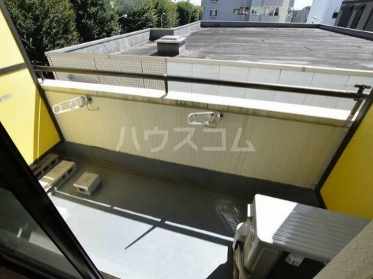 13/20 バルコニー