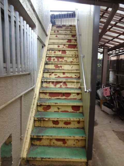 3/4 エントランス