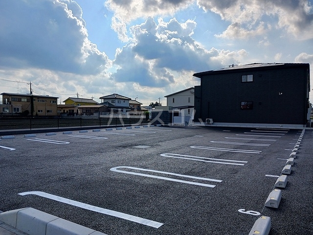 2/8 駐車場