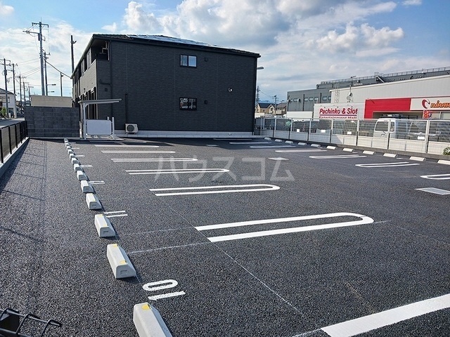 15/21 駐車場