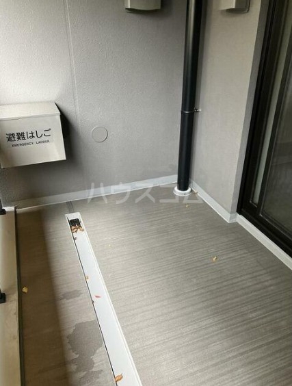 14/15 バルコニー