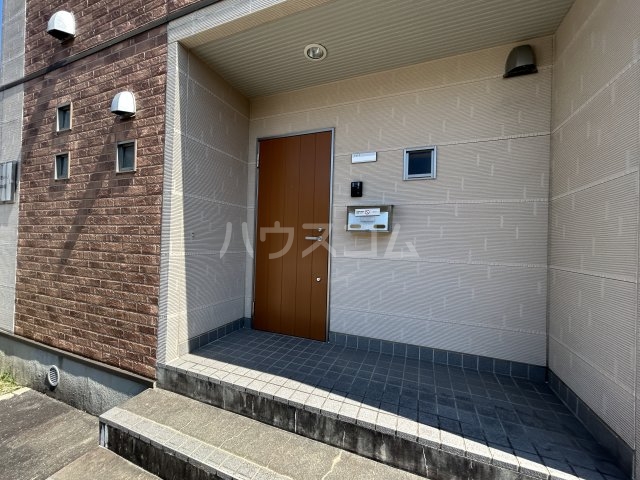 22/30 エントランス