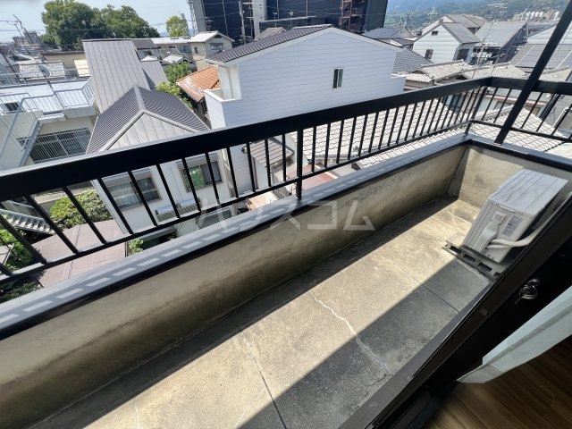 21/30 バルコニー