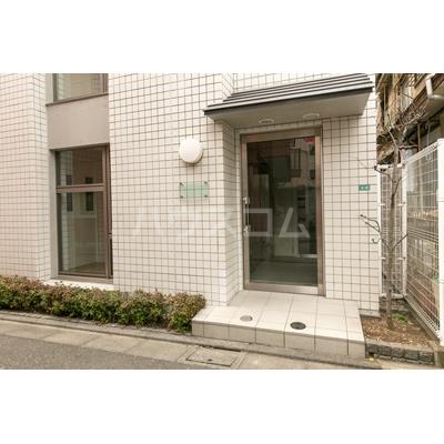 18/21 エントランス