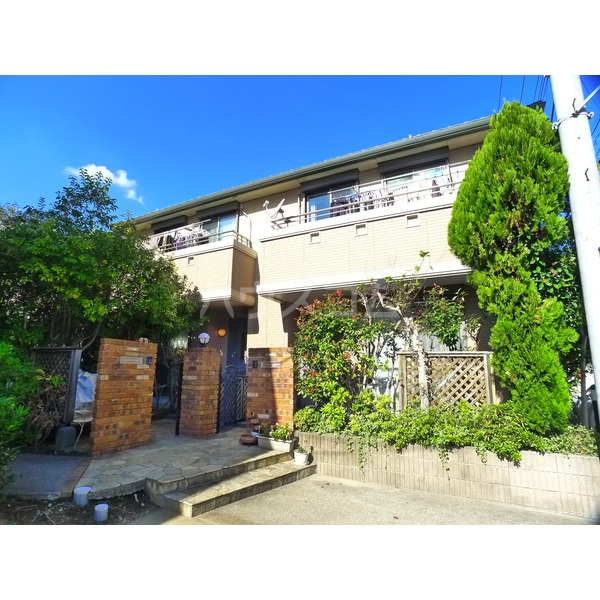 25/30 エントランス