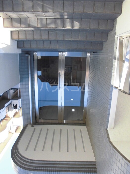 2/10 エントランス