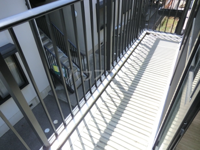 16/26 バルコニー