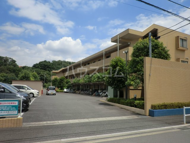 20/30 駐車場