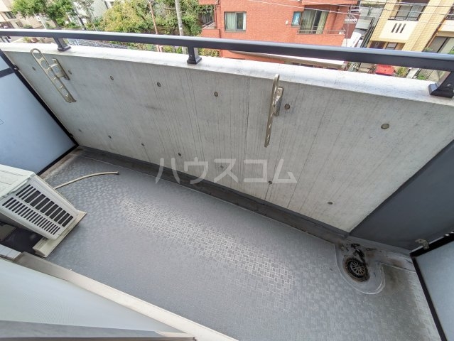 17/25 バルコニー