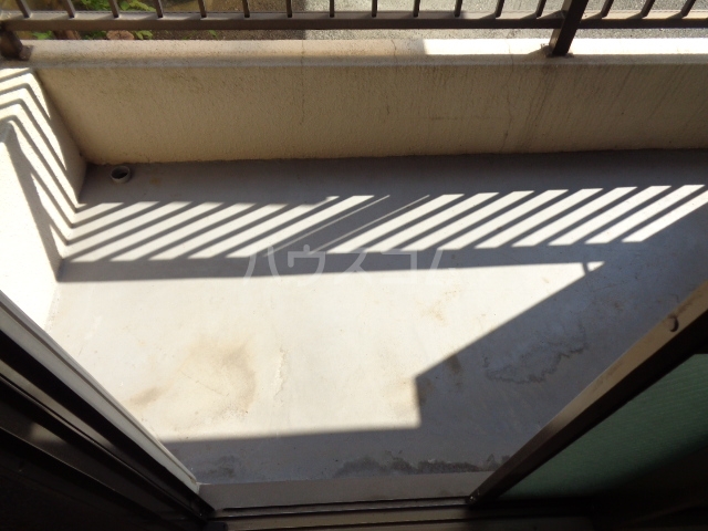 13/25 バルコニー