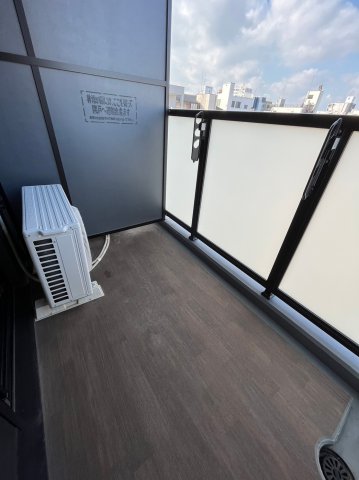 13/26 バルコニー