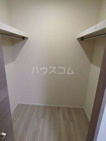21/26 駐車場