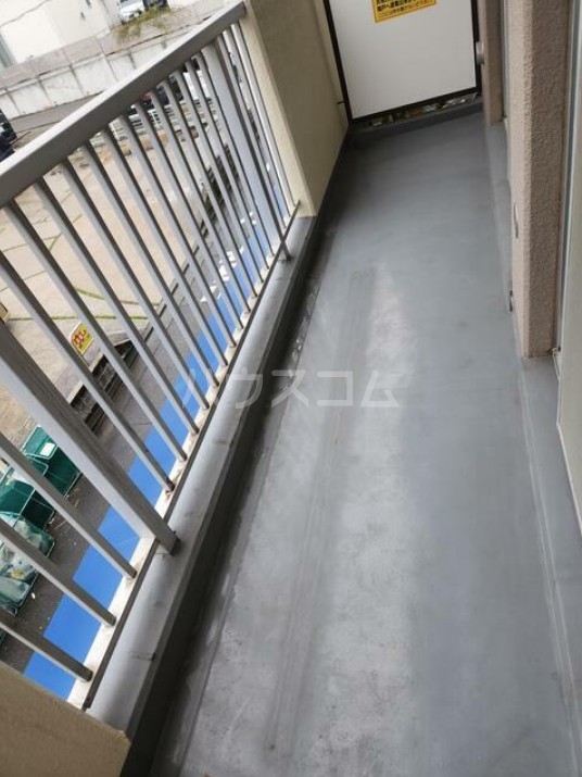 14/16 バルコニー