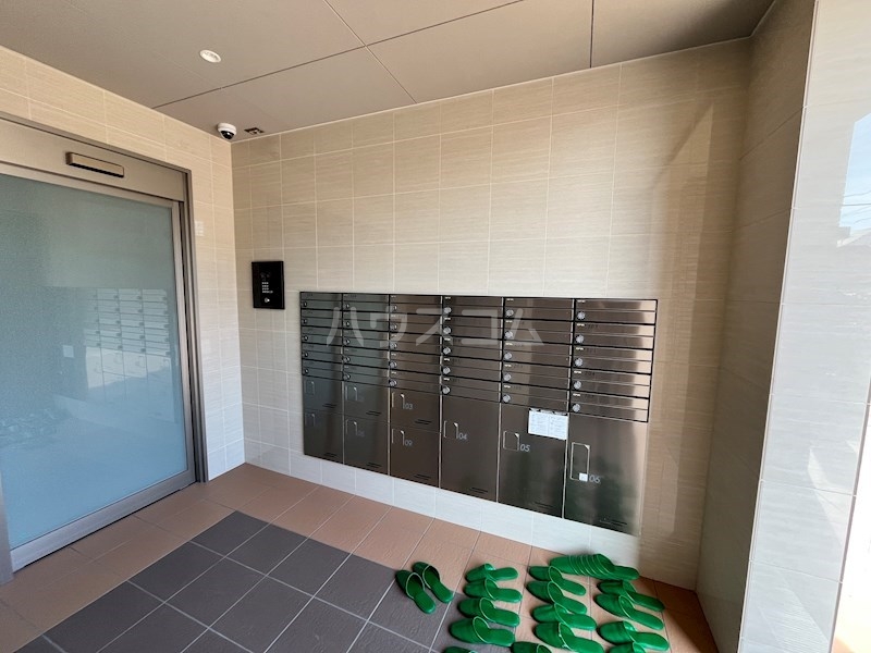 29/29 エントランス