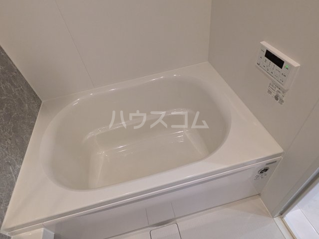 16/30 浴室
