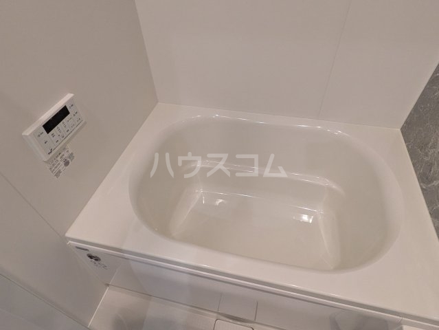 16/30 浴室