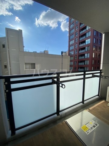 20/30 バルコニー