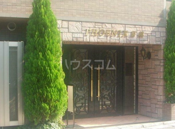 21/28 エントランス