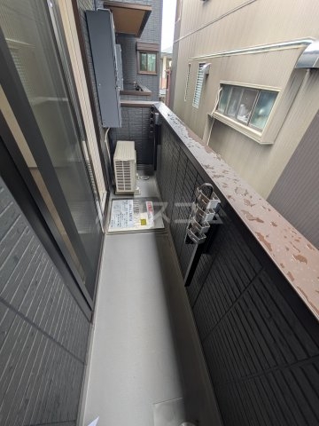 20/30 バルコニー