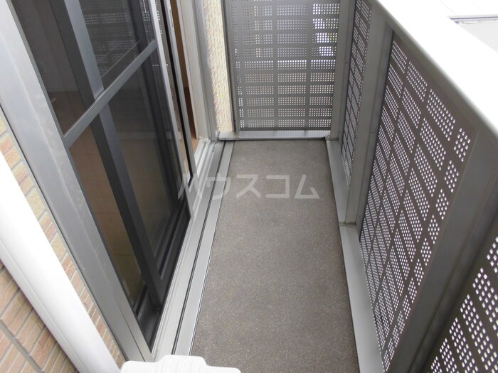 16/23 バルコニー