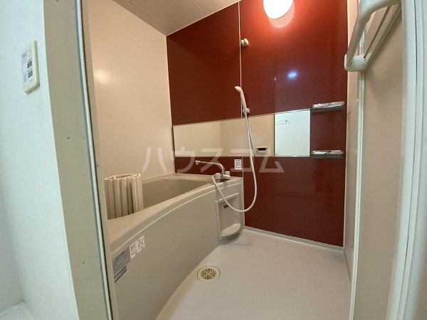 14/30 浴室