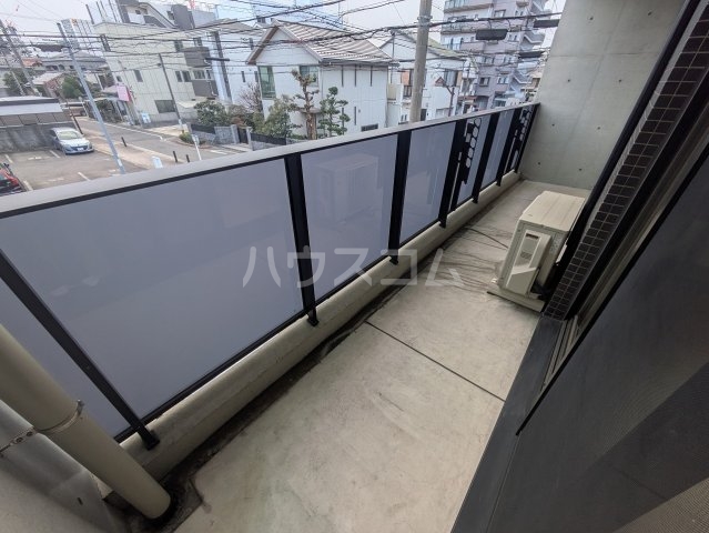 21/30 バルコニー
