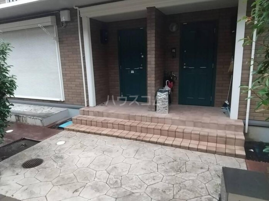 2/13 エントランス