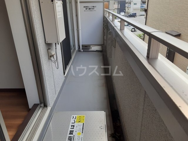 13/25 バルコニー