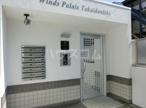 2/4 エントランス