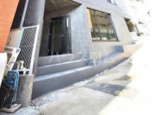 19/29 エントランス