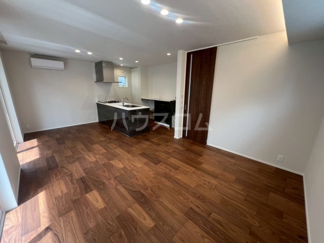 2/30 リビング/ダイニング