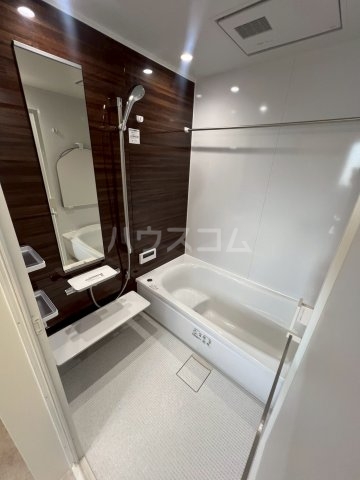 15/30 浴室