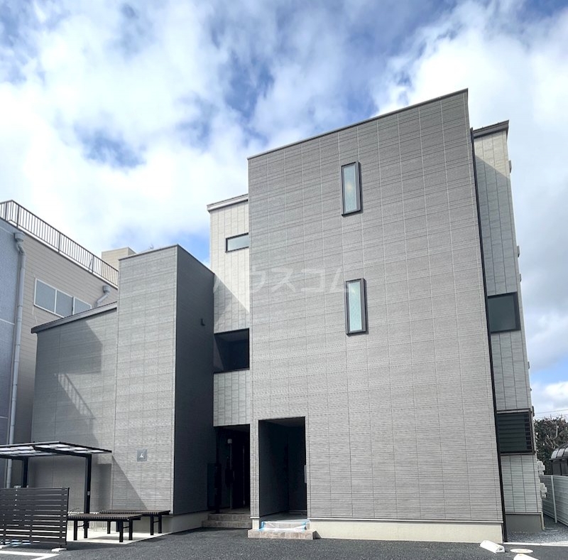 14/24 エントランス