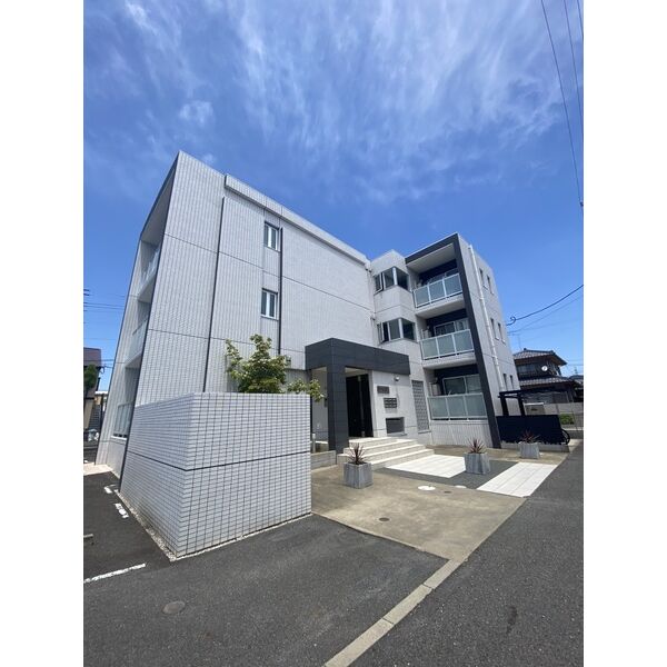 17/24 エントランス