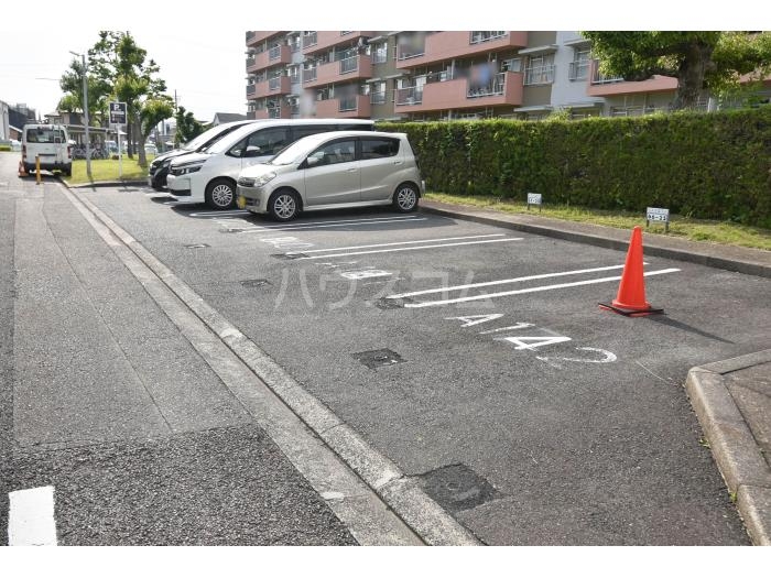 18/24 駐車場