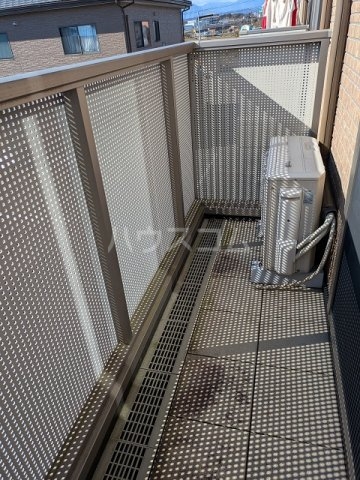 17/25 バルコニー