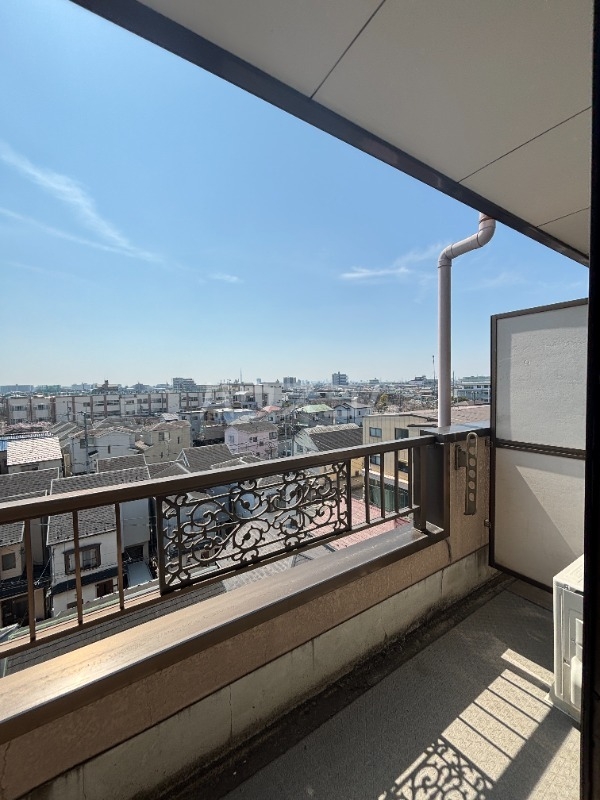 13/25 バルコニー