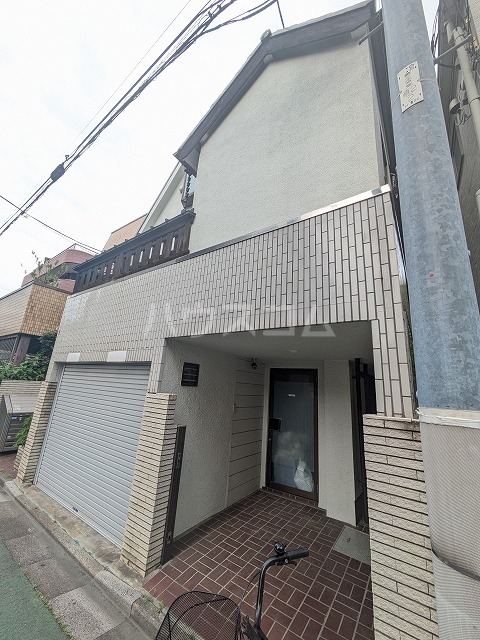 2/30 外観