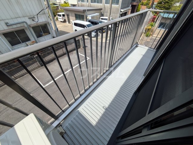 25/30 バルコニー