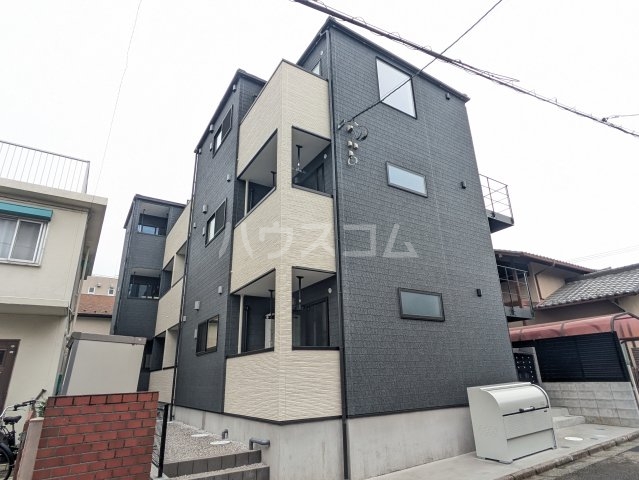 2/30 外観