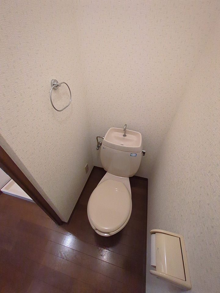 13/30 トイレ