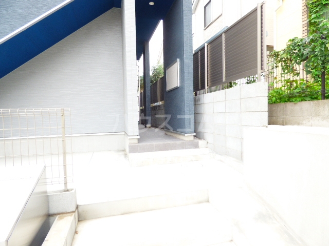 19/29 エントランス