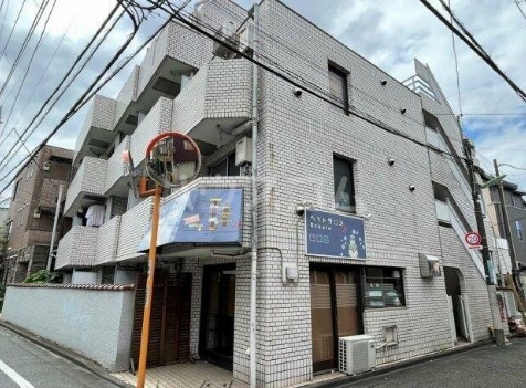 14/17 エントランス