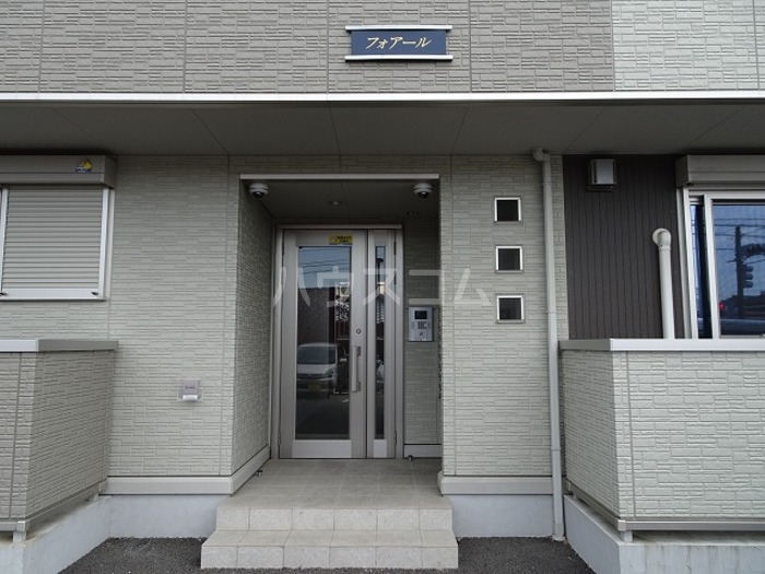 2/4 エントランス