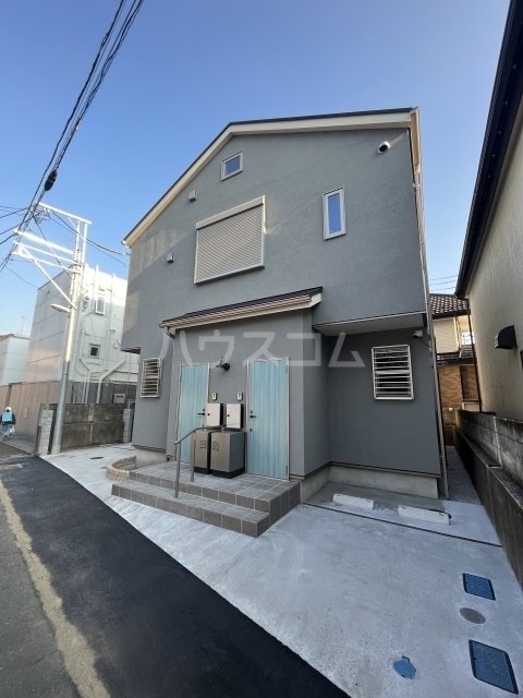 14/23 エントランス