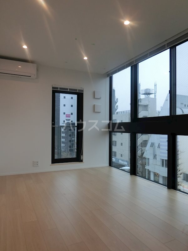 18/25 その他画像