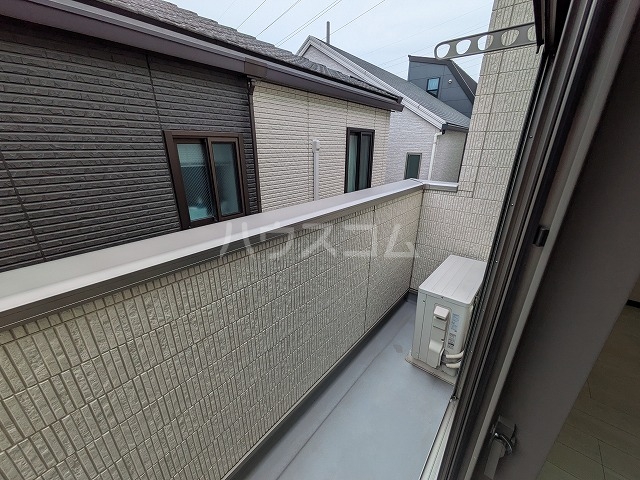 23/30 バルコニー